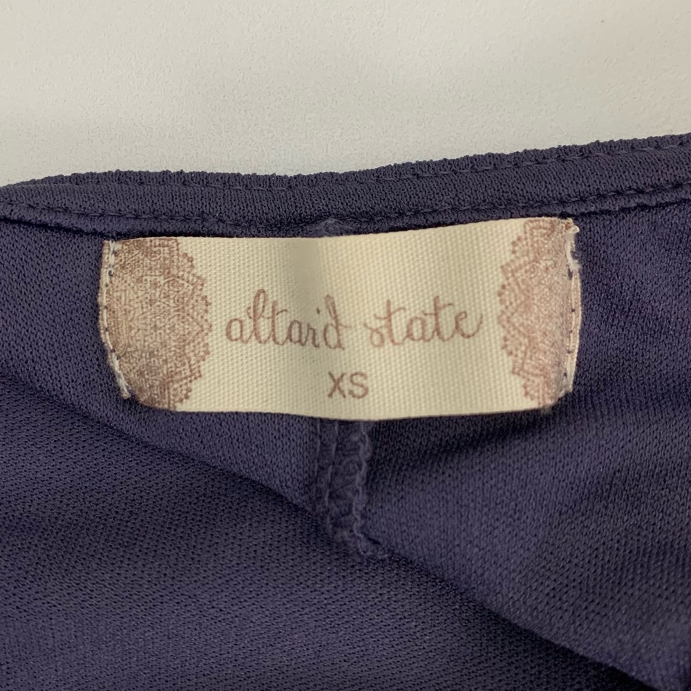 Altar’d State Lost In The City Dress Mini Purple Lace Bell Sleeves Women’s Sz XS - Picture 8 of 13